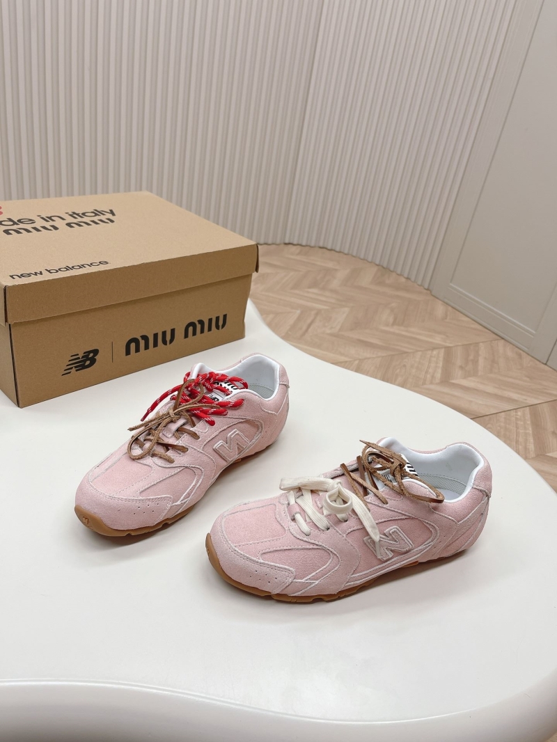 Miu Miu Casual Shoes